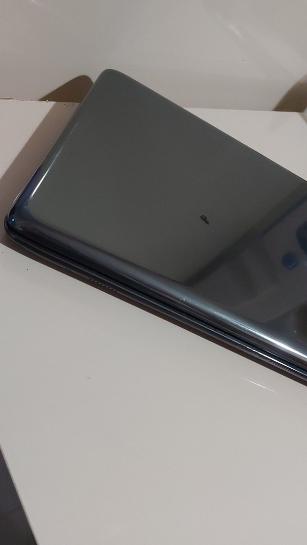 Siyah Samsung Dizüstü Bilgisayar - Görsel 2