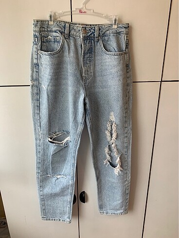 Stradivarius Mom Jean