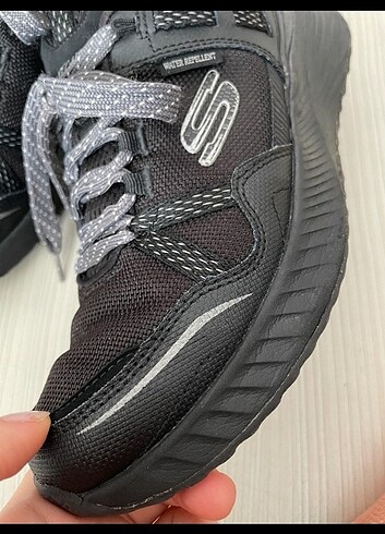 38 Beden siyah Renk Skechers 38 numara spor ayakkabi