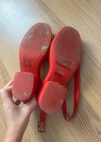 Kırmızı hasır topuklu sandalet - Görsel 4