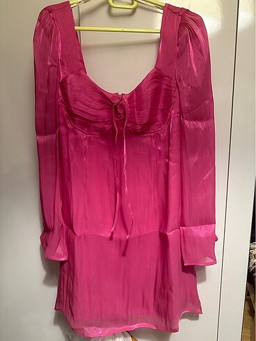 Forever 21 barbie elbise