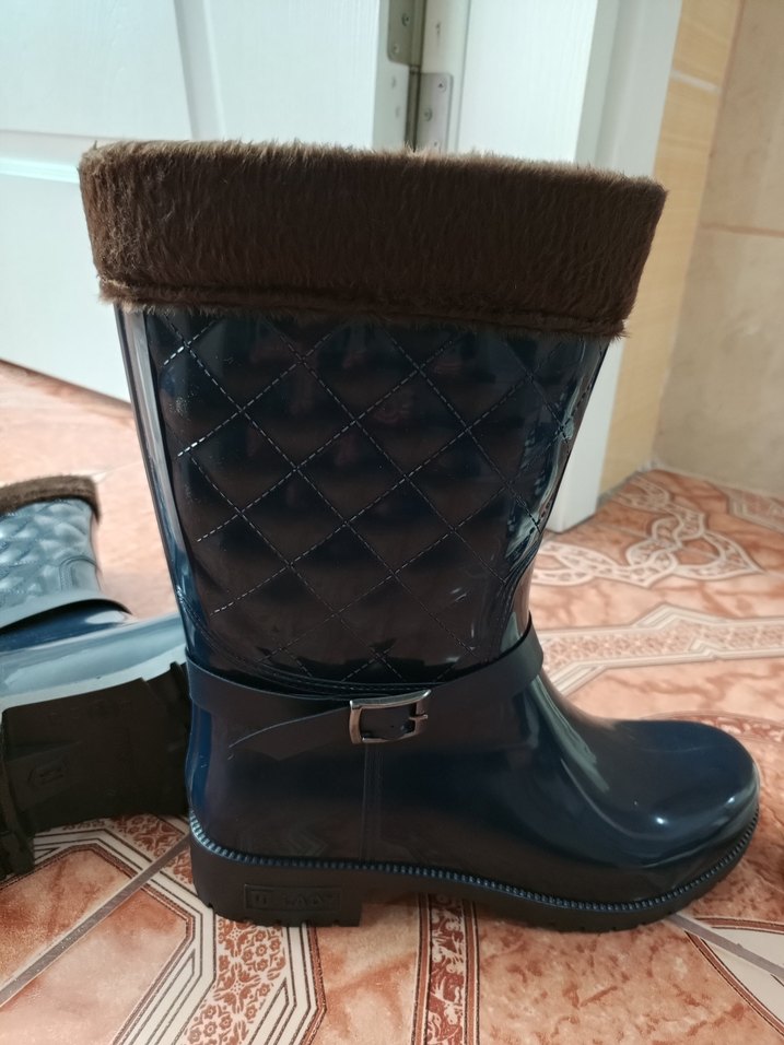 laciverti Tokalı Kadın Botu - Görsel 5