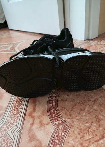 spor ayakabı sıfır hiç kulanılmadı - Görsel 3