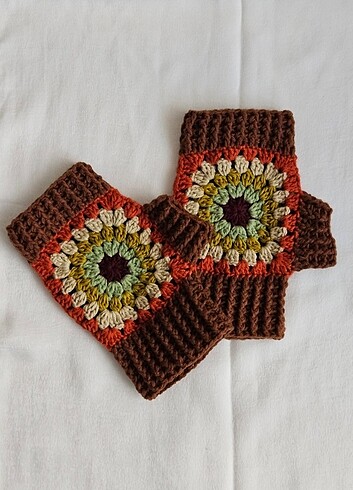 Vintage Motif Eldiven