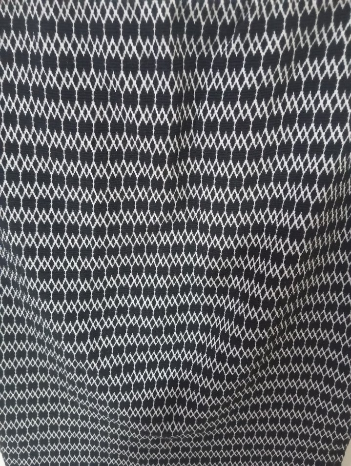 Örme Desenli Siyah Gri Midi Etek - Görsel 3