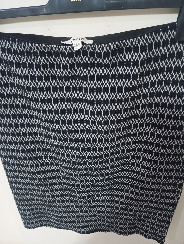 Örme Desenli Siyah Gri Midi Etek - Görsel 4