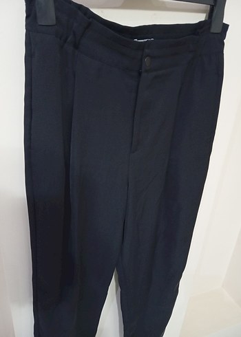 Siyah Midi Kadın Bol Kesim Kumaş Pantolon - Görsel 2