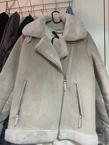 Stradivarius Strasivarius Mont
