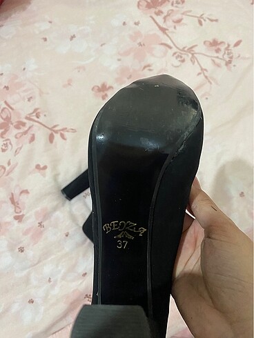 Topuklu ayakkabı 1defa gıydım yeni gıbı - Görsel 5