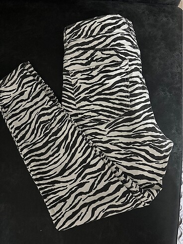 Zebra desen pantolon