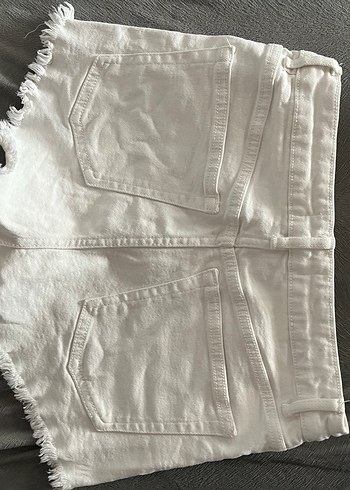 36 Beden zara Beyaz Mini Kot Şort,Rahat Kesim