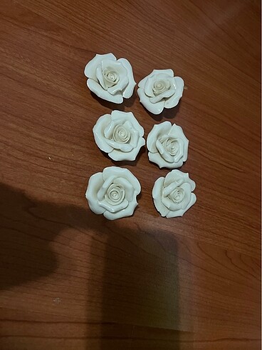 Ikea çiçek süsler