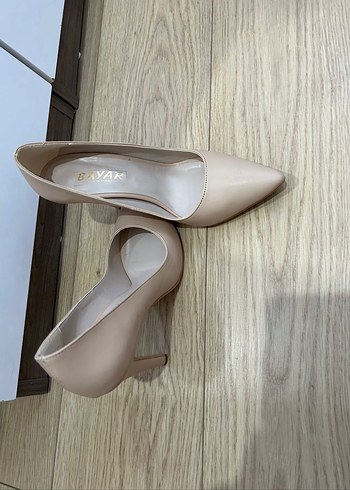 Bej Stiletto Topuklu Kadın Ayakkabı - Görsel 3