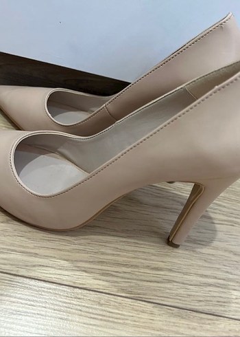 Bej Stiletto Topuklu Kadın Ayakkabı - Görsel 2