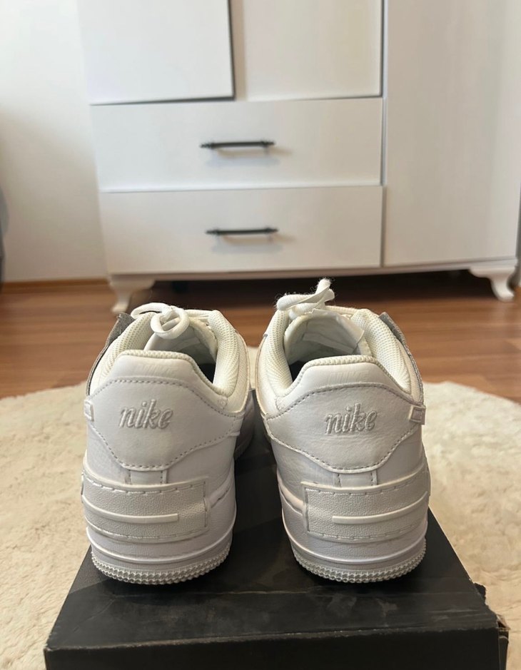 Beyaz Bağcıklı Kadın Spor Ayakkabı - Görsel 5