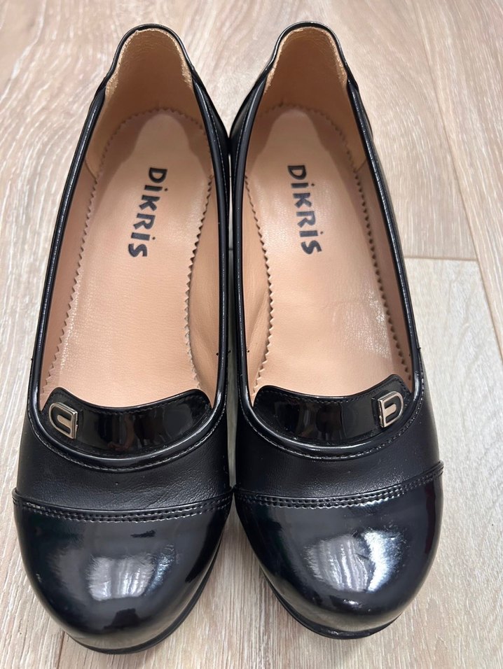 Siyah Tokalı Kadın Klasik Blok Topuklu Ayakkabı - Görsel 2