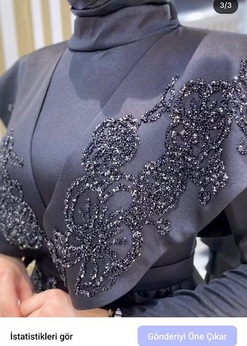 Uzun Kollu Siyah İşlemeli Abiye Elbise - Görsel 3