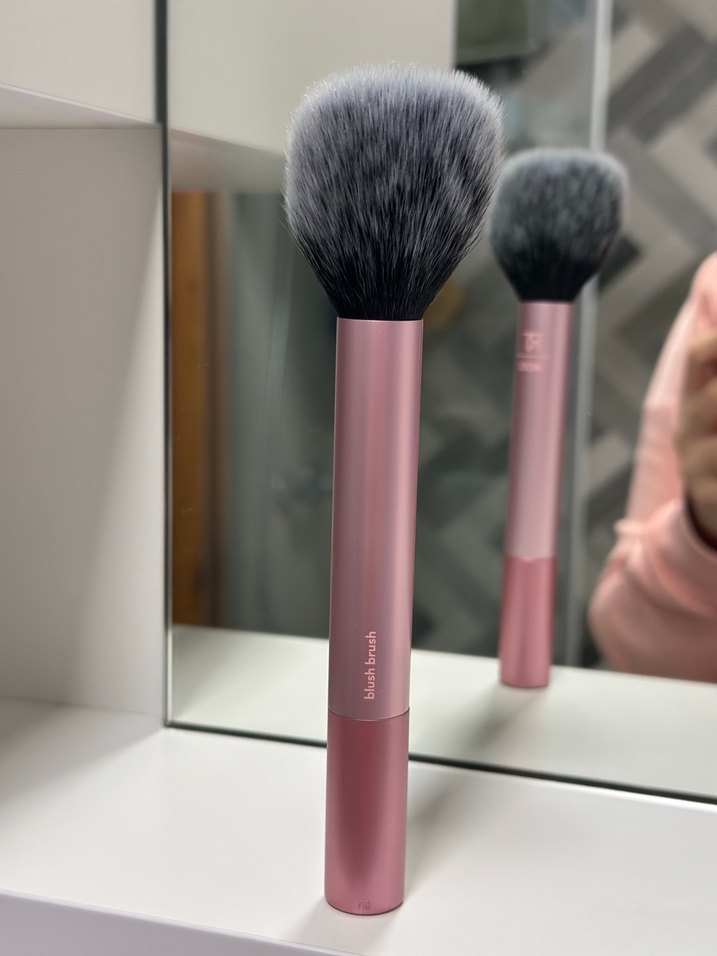 Real Techniques 400 Blush Brush Makyaj Fırçası - Görsel 2