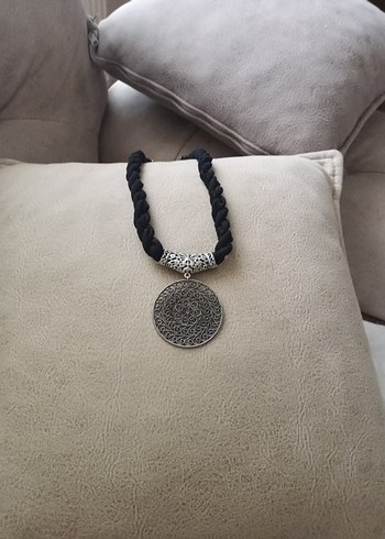 Beden siyah Renk Kadın kolye ,iğne oyası için