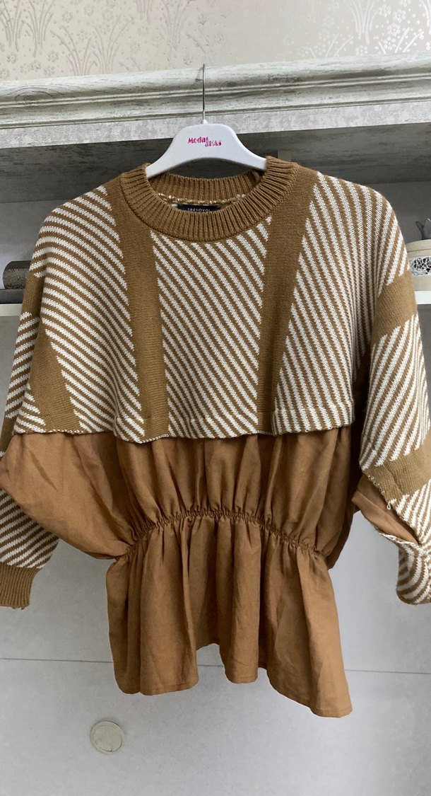Kahverengi Çizgili Kısa Triko Kadın Kazak - Görsel 3