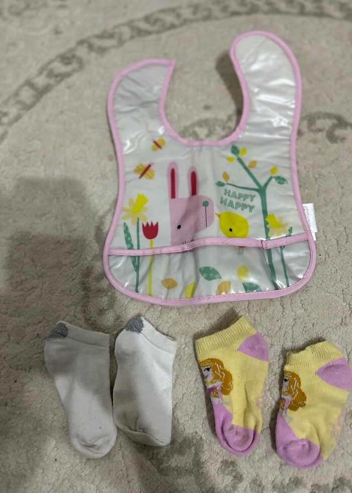 Bebek önlüğü ve çorap - Görsel 2