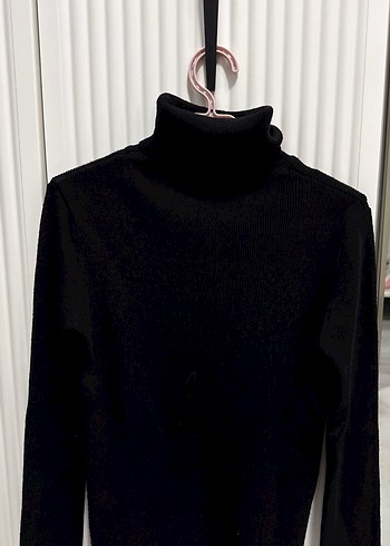 Siyah Kadın Boğazlı Triko Kazak - Görsel 2