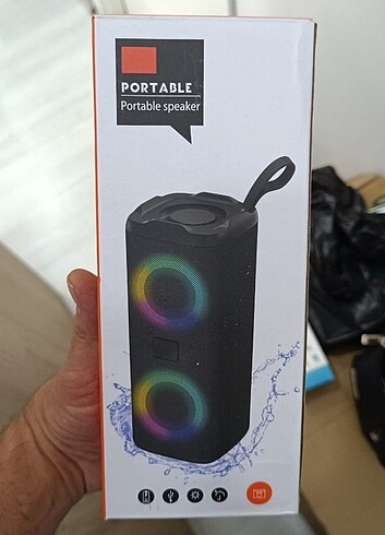Bluetooth hoparlör 