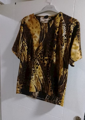 Kahverengi Bağlama Desenli Kısa Kollu Bluz - Görsel 2