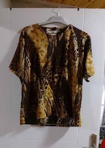 Kahverengi Bağlama Desenli Kısa Kollu Bluz - Görsel 4