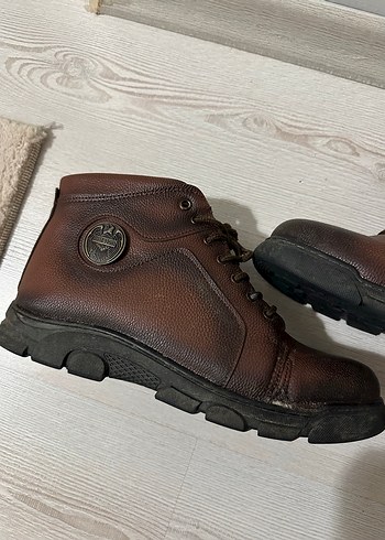 43 Beden Kahverengi Deri Erkek Bot