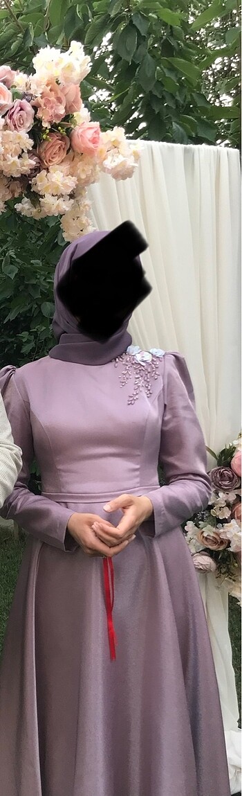 Diğer nişan elbisesi lila