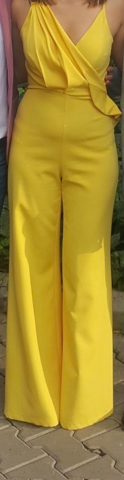 Sarı Pilili Kadın Uzun Tulum - Görsel 2