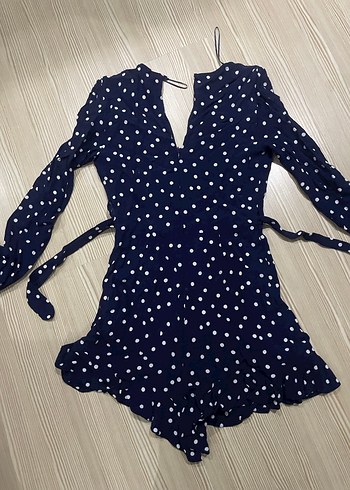 Uzun Kollu Puantiyeli Mini Tulum - Görsel 3