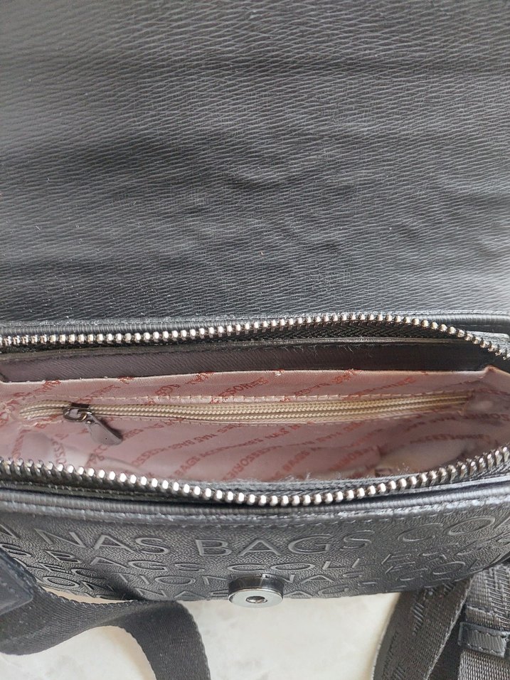 Siyah Yılan Desenli Tokalı Kadın Çapraz Çanta - Görsel 2