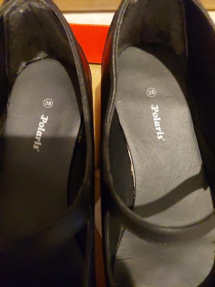 Siyah Tokalı Kadın Babet - Görsel 3