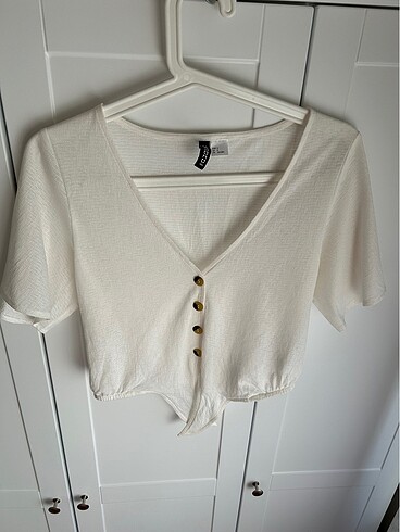 H&M beyaz crop gömlek bluz