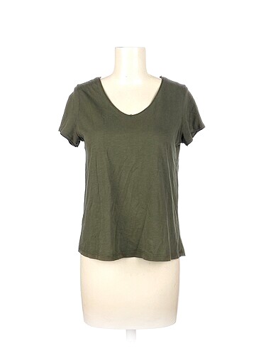 PreLoved T-shirt %70 İndirimli.