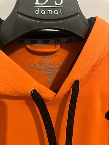 l Beden NIKE HOODIE