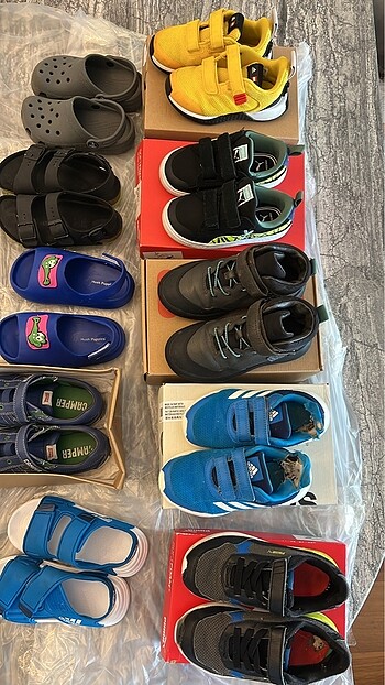 SNEAKER