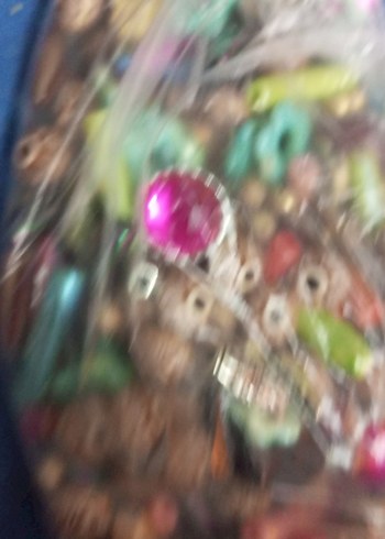 Renkli Boncuklu Çocuk Takısı - Görsel 2