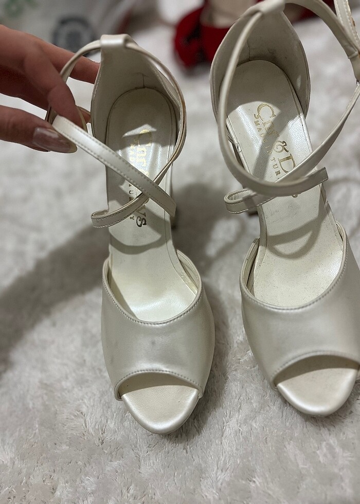 Topuklu ayakkabı - Görsel 2