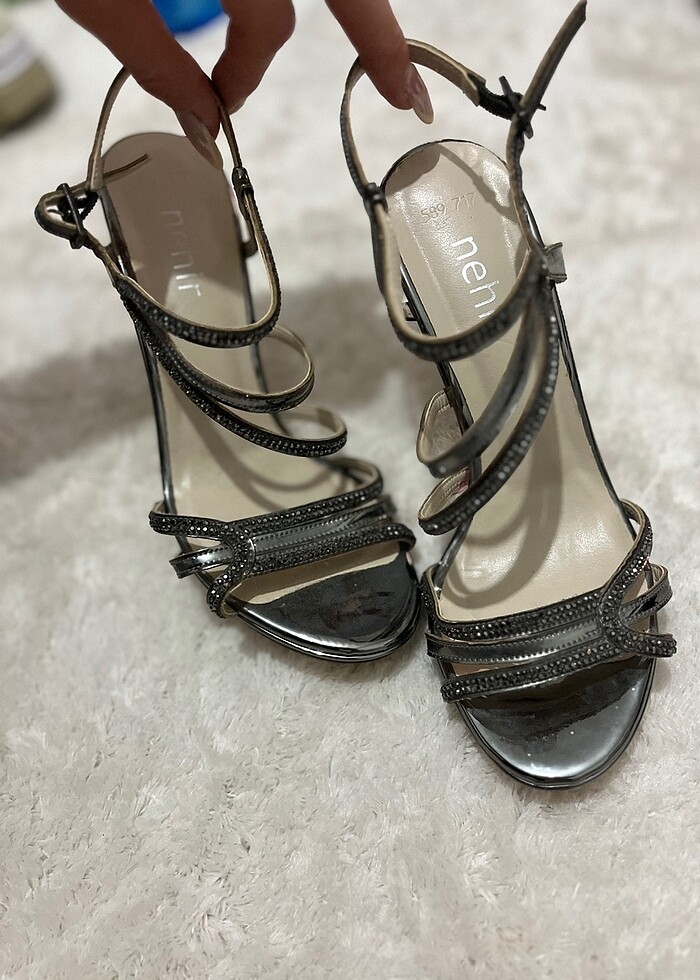 Topuklu ayakkabı - Görsel 3