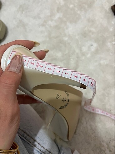 Topuklu terlik - Görsel 3