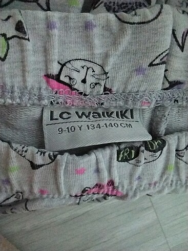 9 Yaş Beden Kız çocuk Lc waikiki eşofman, pijama 