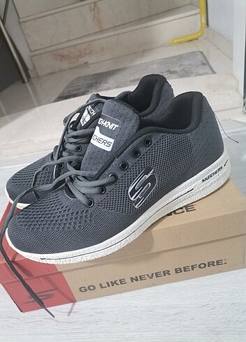 Skechers gri erkek spor ayakkabı