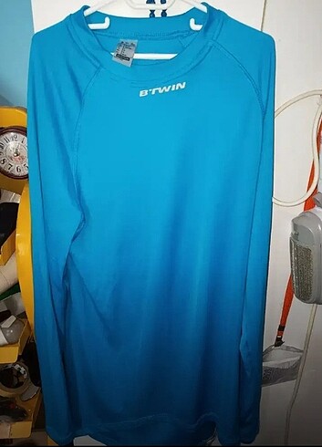 Decathlon'dan almıştım sıfır sayılır L beden 