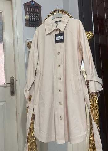 Bej Düğmeli Midi Trençkot - Görsel 3