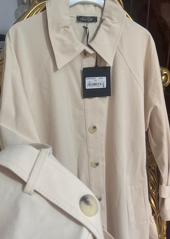 Düğmeli Bej Kadın Trençkot - Görsel 2