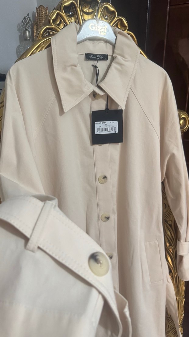 Düğmeli Bej Kadın Trençkot - Görsel 2