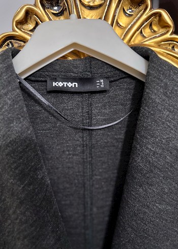 Gri,  kısa kadın kaban - Görsel 4